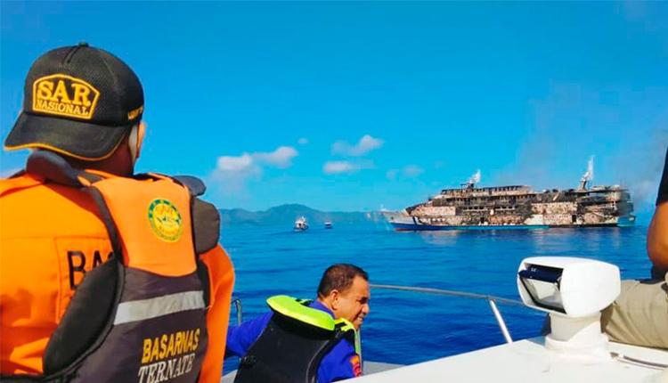 నౌకలో మంటలు.. 200 మంది సేఫ్‌