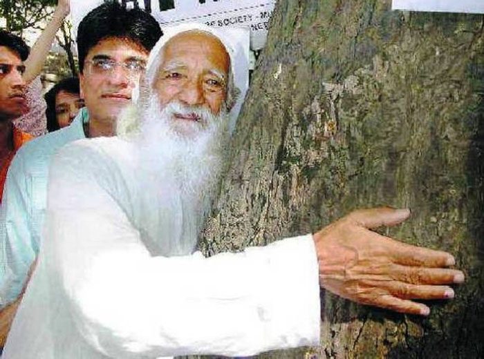 బహుగుణ కన్నుమూత