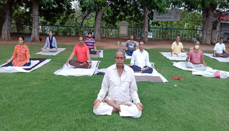 ప్రాణాయామం శ్వాస సులభతరం