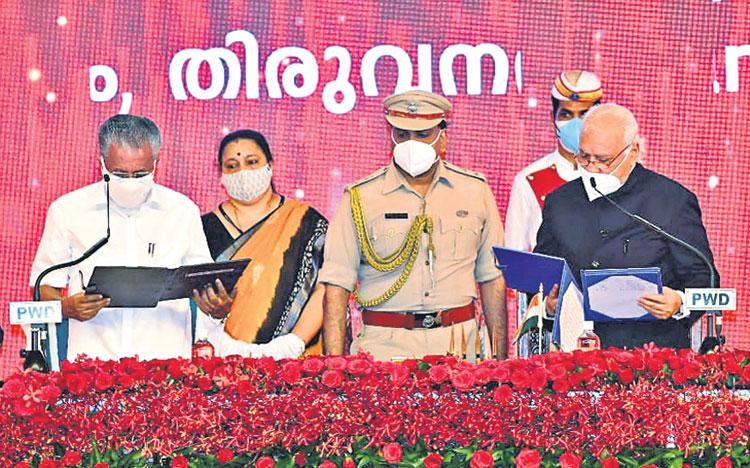 రెండోసారి సీఎంగా విజయన్‌ ప్రమాణం