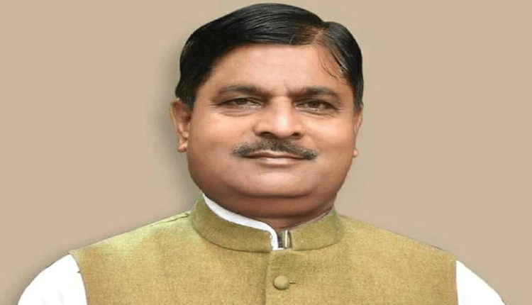 క‌రోనాతో మ‌ర‌ణించిన‌ యూపీ మంత్రి