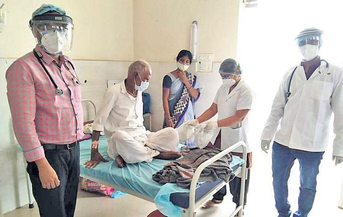 కరోనా రోగులకు ఉచిత భోజనం