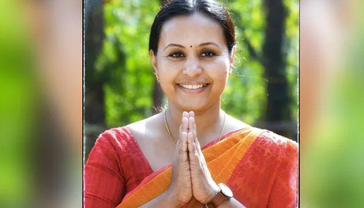 కేర‌ళ ఆరోగ్య మంత్రి ఆమెనే!