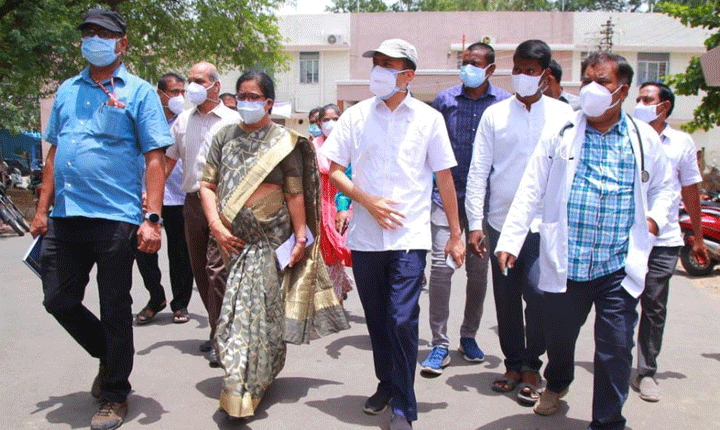 సూపర్‌ స్పైడర్‌ వ్యాక్సినేషన్‌ కోసం పక్కా ప్రణాళిక