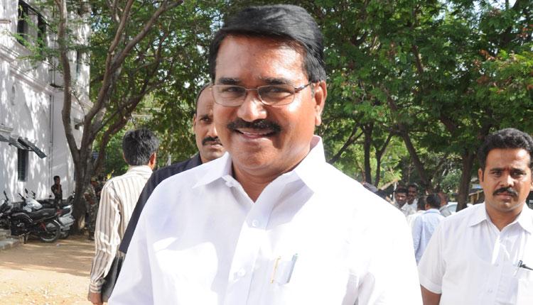 దార్శనికుడు సీఎం కేసీఆర్‌