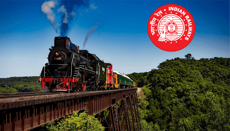 యాస్ తుఫాను: మ‌రికొన్ని రైళ్ల‌ను ర‌ద్దుచేసిన‌ రైల్వేశాఖ‌