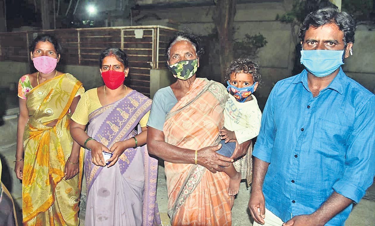 మా భూమిని చెరపట్టారు