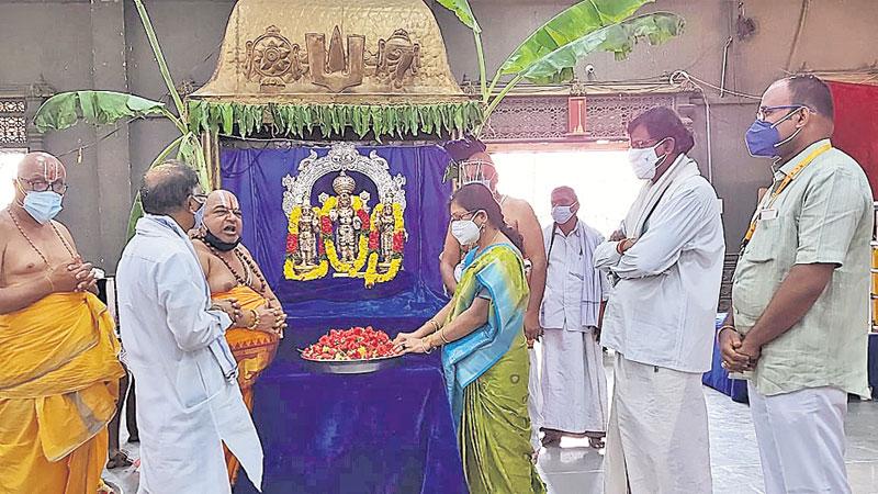 నృసింహుడి జయంత్యుత్సవాలకు శ్రీకారం