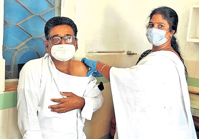 హోంక్వారంటైన్‌లో ఉన్నా..మెరుగైన చికిత్స