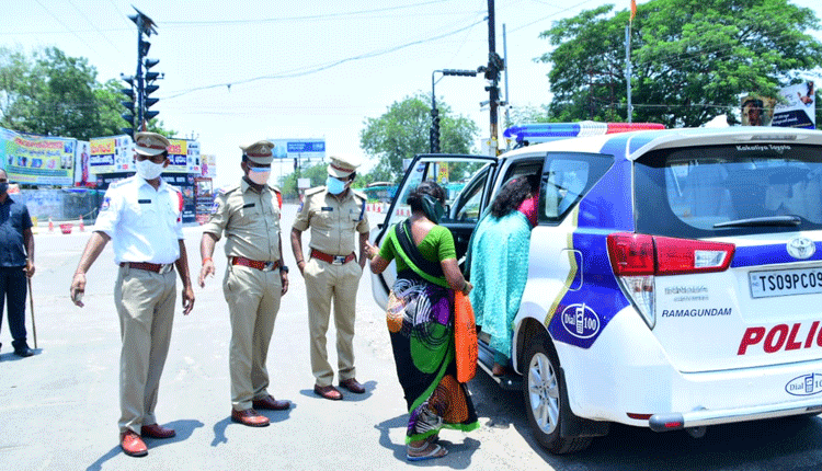 సహృదయతను చాటుకున్న ఏసీపీ ఉమేందర్‌