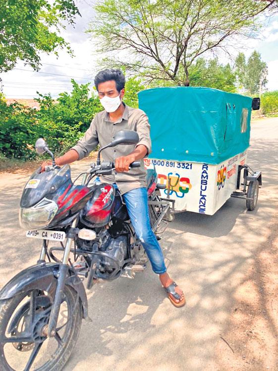 బైక్‌తో గ్రాంబులెన్స్‌!