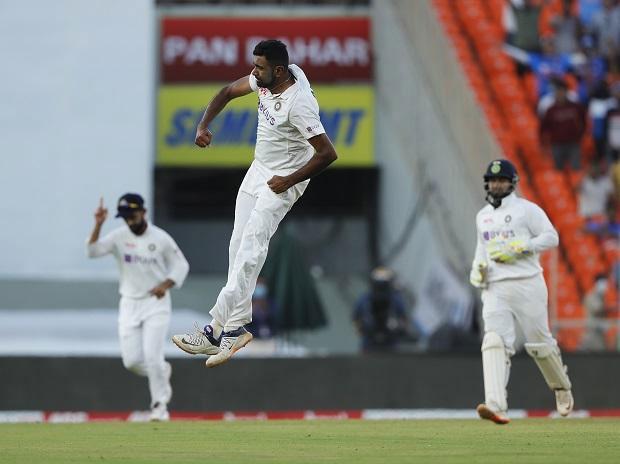 WTC FINAL: రవిచంద్రన్‌ అశ్విన్ మరో నాలుగు వికెట్లు తీస్తే…