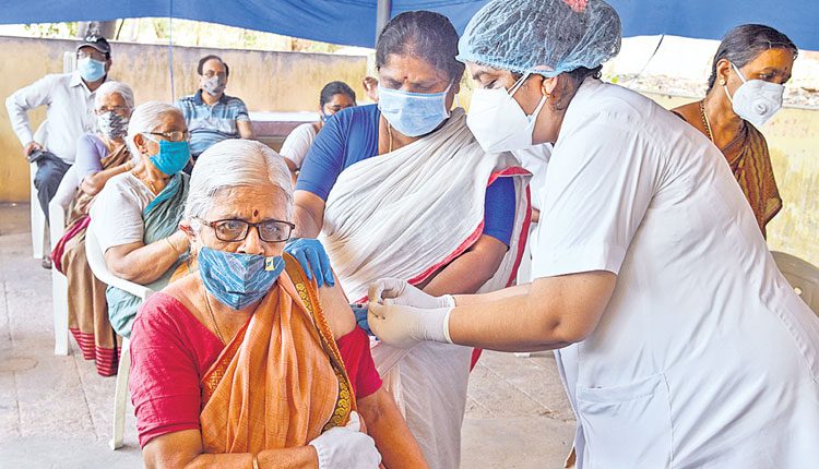 పరీక్షలు, టీకాలు యథాతథం