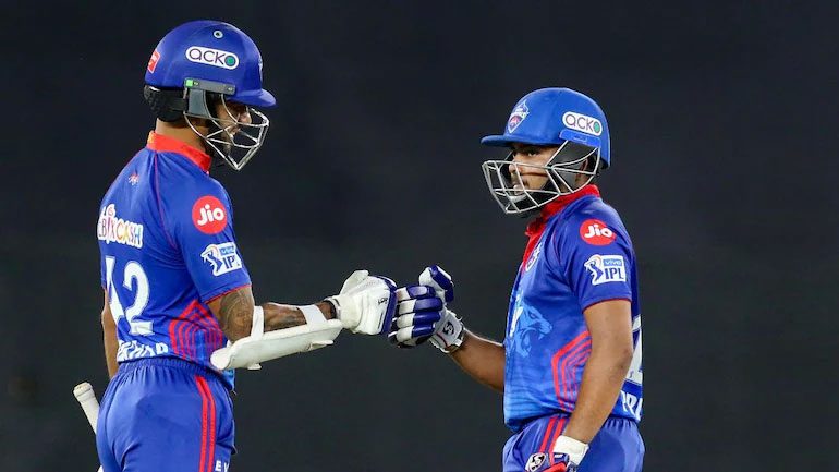 IPL 2021: ప్లేఆఫ్‌కు చేరువలో క్యాపిటల్స్‌..అట్టడుగున సన్‌రైజర్స్