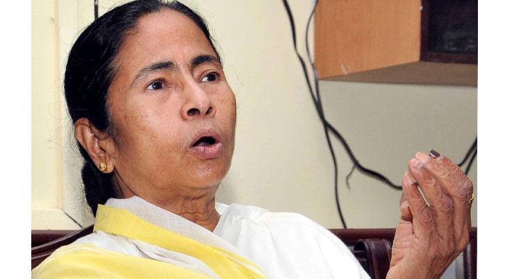 15 ల‌క్ష‌ల మందిని త‌ర‌లించాం : మ‌మ‌తా బెన‌ర్జీ