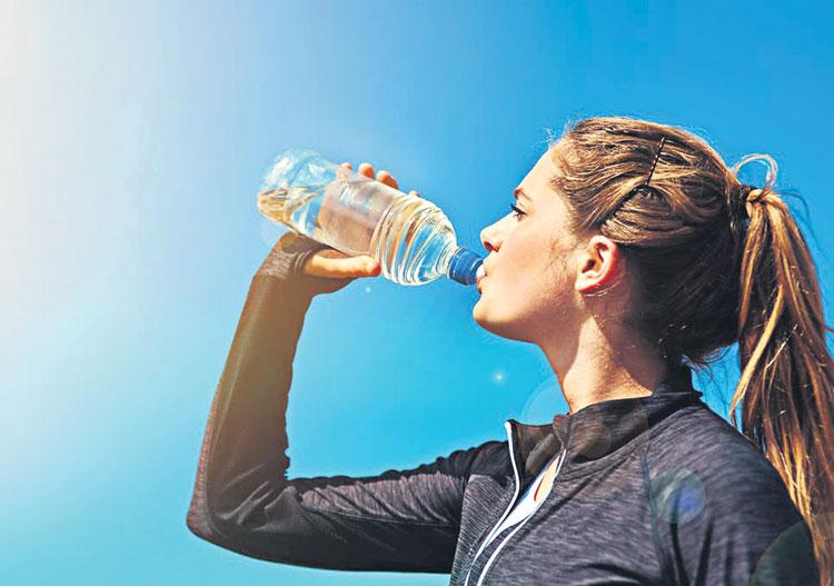 ఎన్ని నీళ్లు తాగాలి?