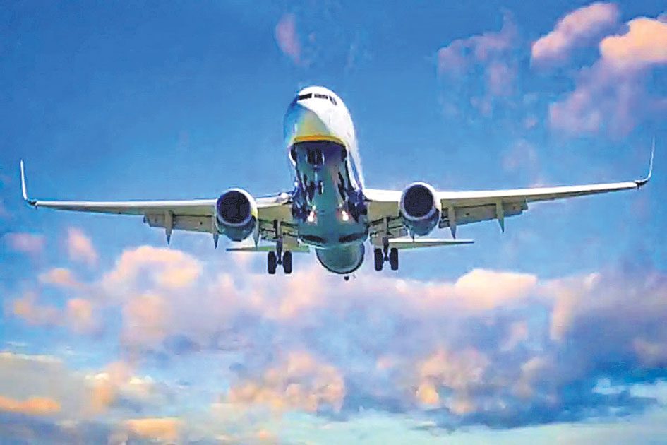 ఆప్తులకు దూరమై..