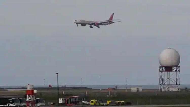 స్వ‌దేశీ విమాన ప్ర‌యాణ ఛార్జీల‌ను పెంచేశారు..