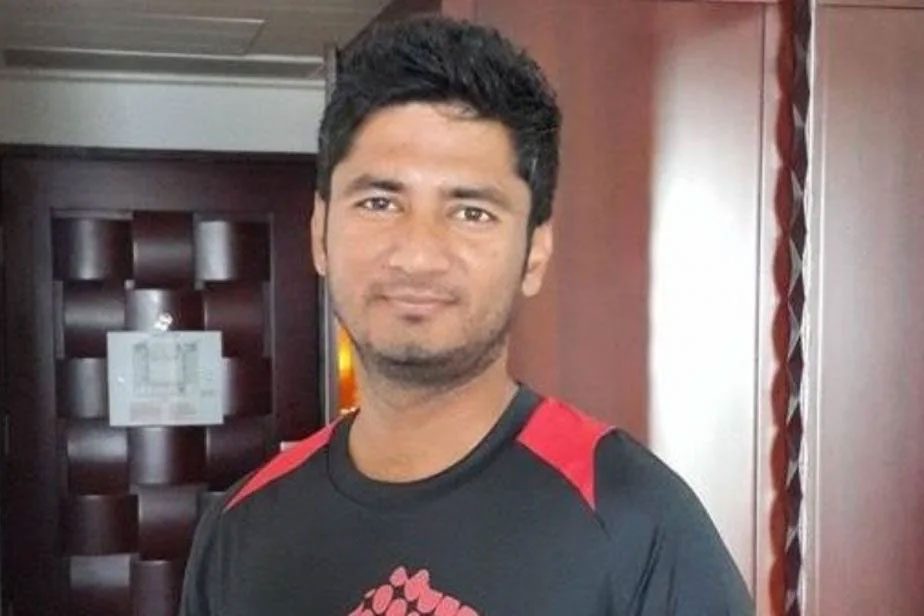 కరోనాతో మాజీ  క్రికెటర్‌ కన్నుమూత