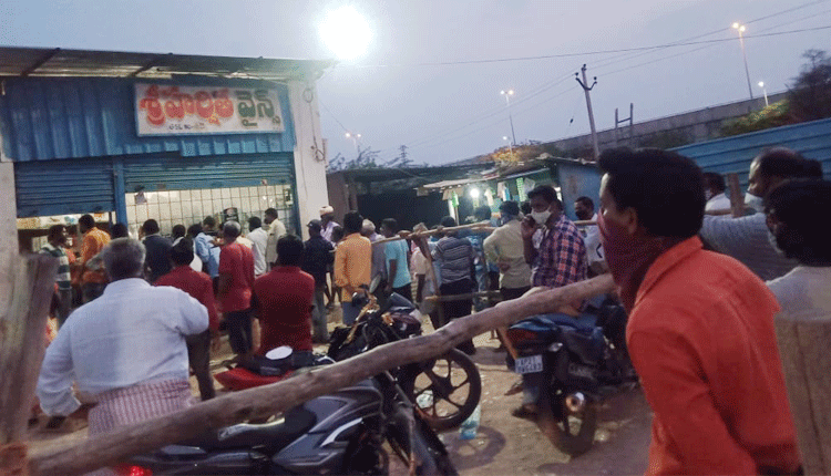 లాక్‌ డౌన్‌తో అలర్ట్‌