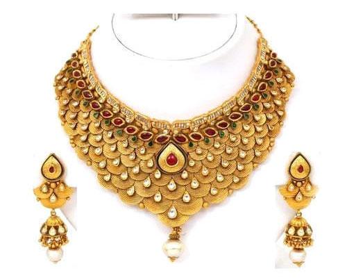 పసిడి పరుగు