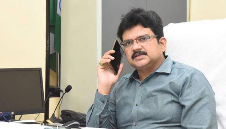 ఐసోలేట్ రోగుల‌కు ఇంటికే ఉచిత ఆహారం : సంగారెడ్డి క‌లెక్ట‌ర్‌