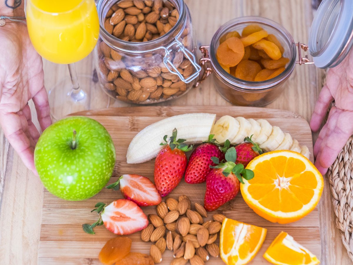 Corona Diet : కరోనా టైంలో ఇవి తినండి.. ఆరోగ్యంగా ఉండండి