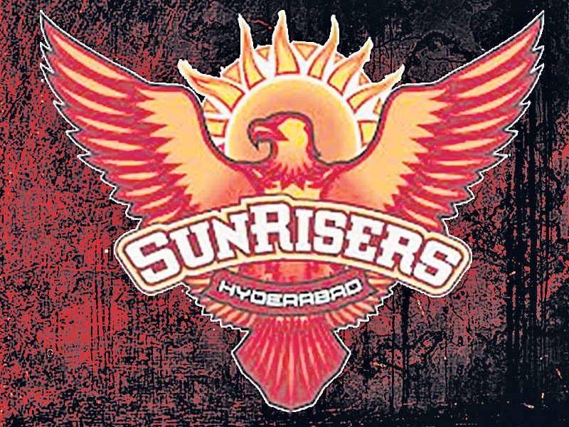 సన్‌రైజర్స్‌ 30 కోట్ల విరాళం