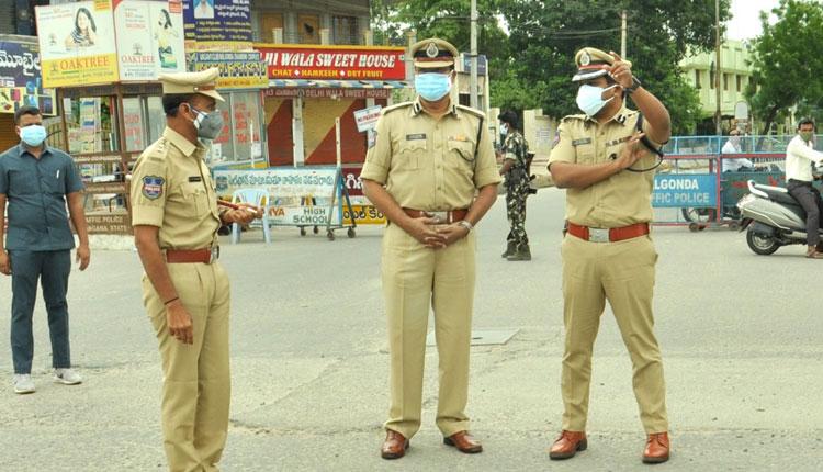 లాక్‌డౌన్ పటిష్ట అమలుకు ప్రజలంతా సహకరించాలి : ఐజీ స్టీఫెన్ ర‌వీంద్ర‌