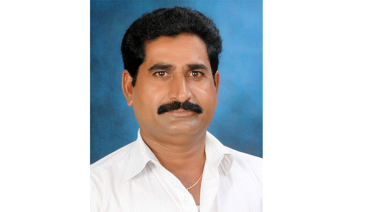 కరోనాతో జడ్పీటీసీ భర్త మృతి