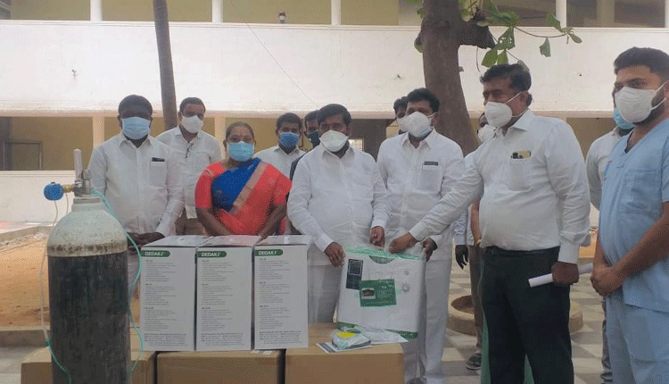 దాతృత్వం స్ఫూర్తి దాయకం : మంత్రి జగదీష్‌ రెడ్డి