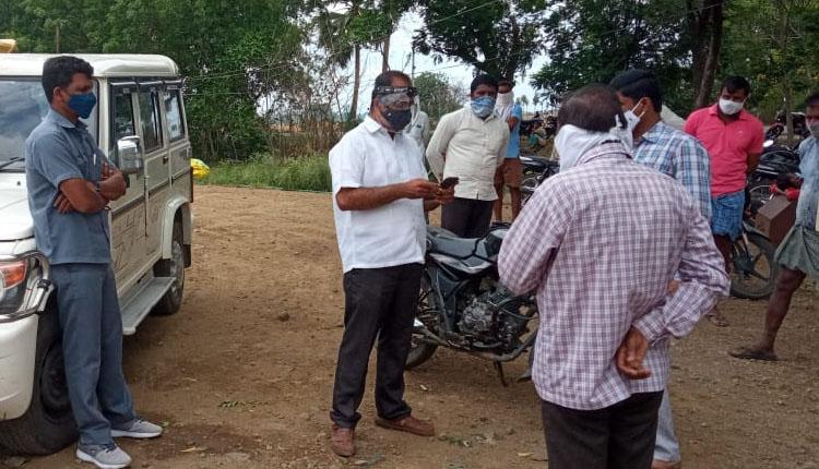 ధాన్యం కొనుగోళ్లను వేగవంతం చేయాలి