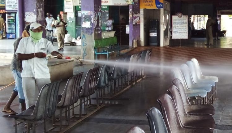 కరోనా నియంత్రణకు పాటుపడాలి