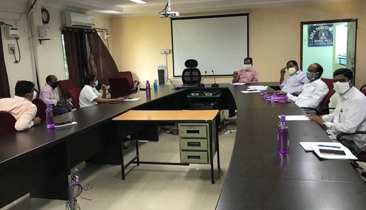 దళారులకు సరుకు అమ్మి మోసపోవద్దు