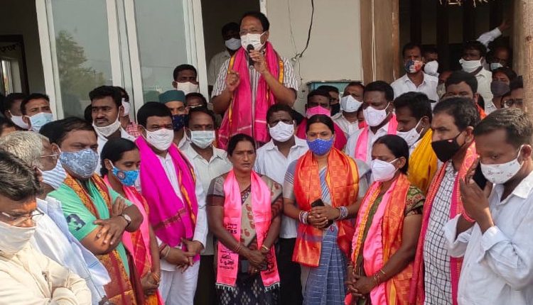 అభివృద్ధికే పట్టం కట్టారు