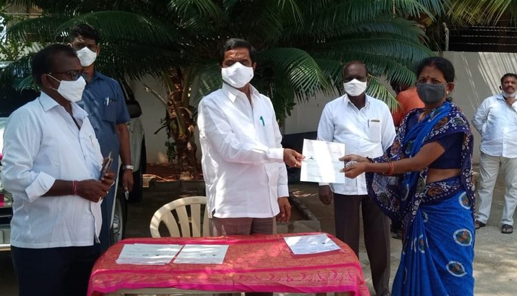 పేదలకు అండగా సీఎంఆర్‌ఎఫ్‌