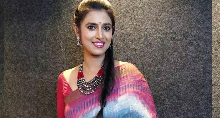 మరో వివాదంలో అన్నమయ్య హీరోయిన్