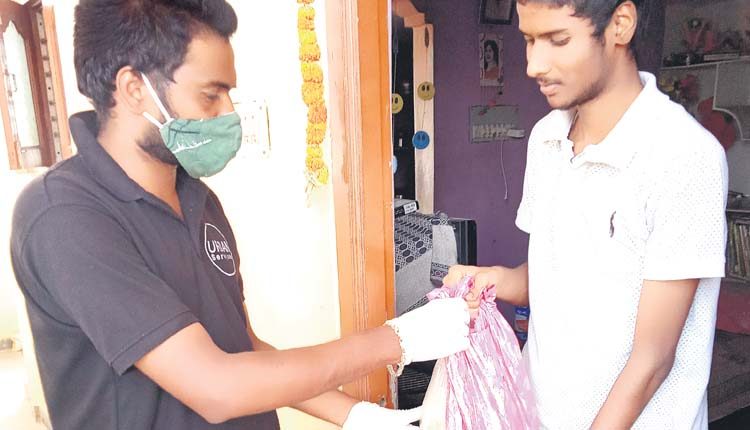 బుక్‌ చేస్తే అన్నీ ఇంటికే..