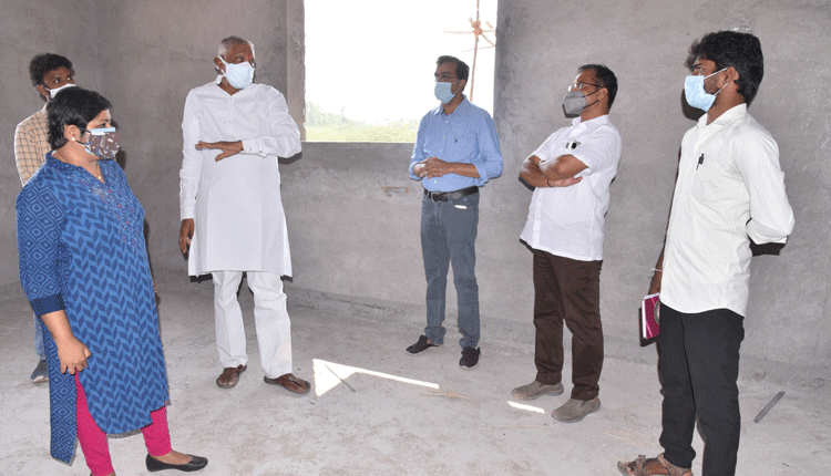 జూన్‌ 15 లోగా పనులు పూర్తి చేయాలి