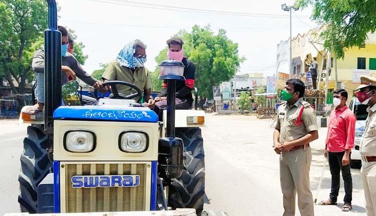 అత్యవసరమైతేనే బయటకు రావాలి