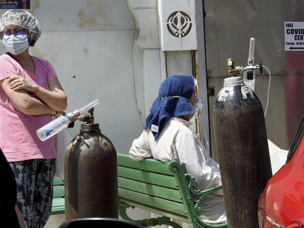 క‌ర్నాట‌క‌లో 25 ల‌క్ష‌లు దాటిన క‌రోనా కేసులు