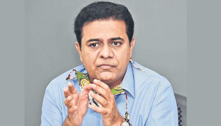 మంత్రి కేటీఆర్ నేతృత్వంలో కొవిడ్ టాస్క్ఫోర్స్ సమావేశం