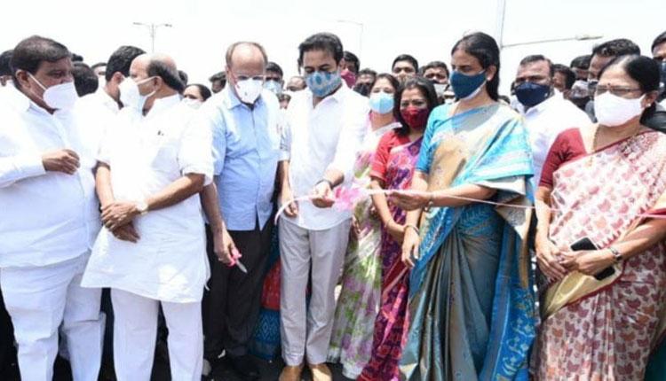 ఉప్ప‌ర్‌ప‌ల్లి ర్యాంప్‌ల‌ను ప్రారంభించిన మంత్రి కేటీఆర్‌