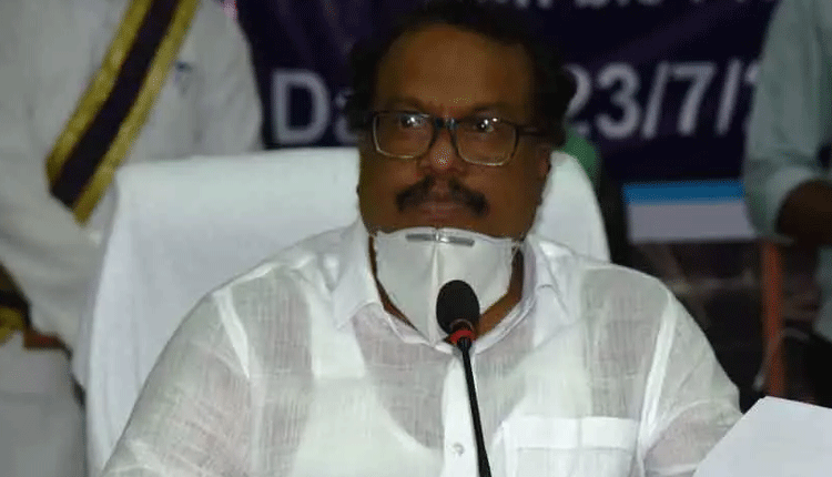 ఆక్సిజన్ ను అధిక ధరలకు విక్రయిస్తే జైలుకే..