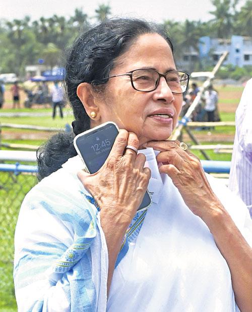 రోజూ మాతో గొడవలేమిటి?