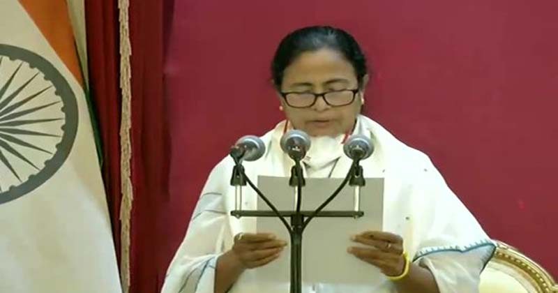 హ్యాట్రిక్‌.. బెంగాల్ ముఖ్య‌మంత్రిగా మ‌మ‌తా బెన‌ర్జీ ప్ర‌మాణ స్వీకారం