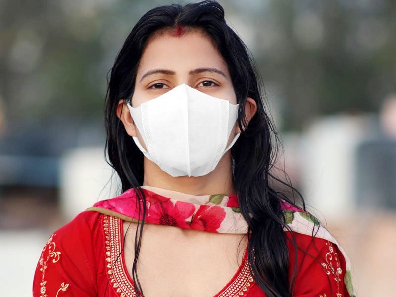 ఇంట్లోనూ మాస్క్‌