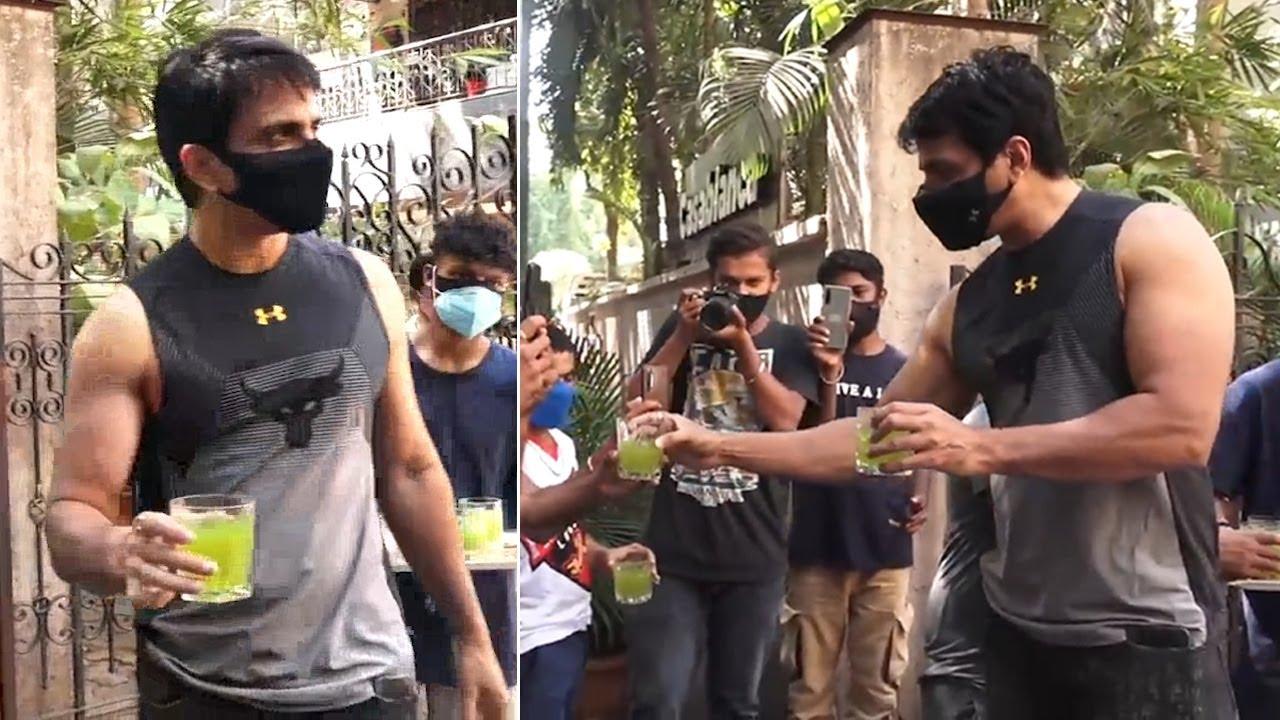 విలేకర్లకు జ్యూస్ ఇచ్చిన సోనూసూద్.. (వీడియో)