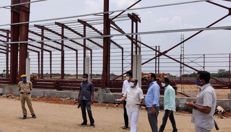 వస్త్ర పరిశ్రమ అభివృద్ధికి కృషి