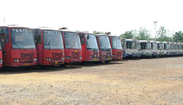 4 గంటలు.. 48 బస్సులు